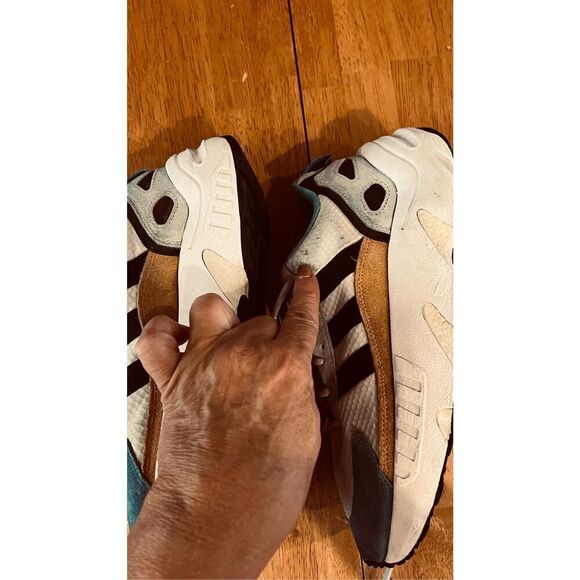 Adidas ZX 22 Boost White Plus Blue Gold Mens Sneakers SZ 8.5 - Picture 10 of 15